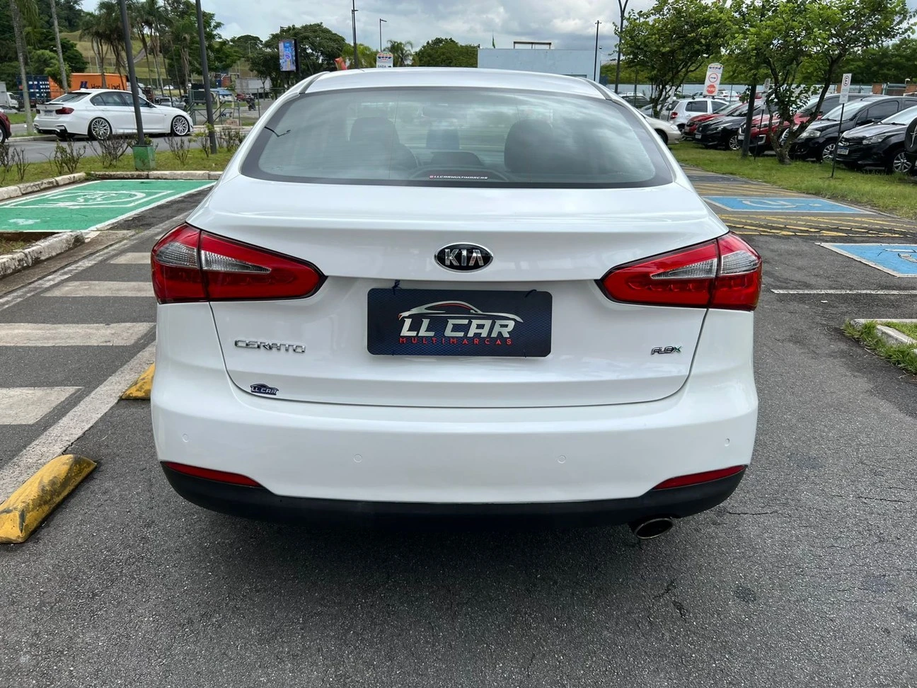 KIA CERATO