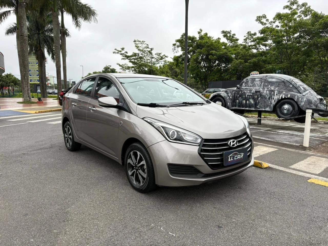 HYUNDAI HB20S