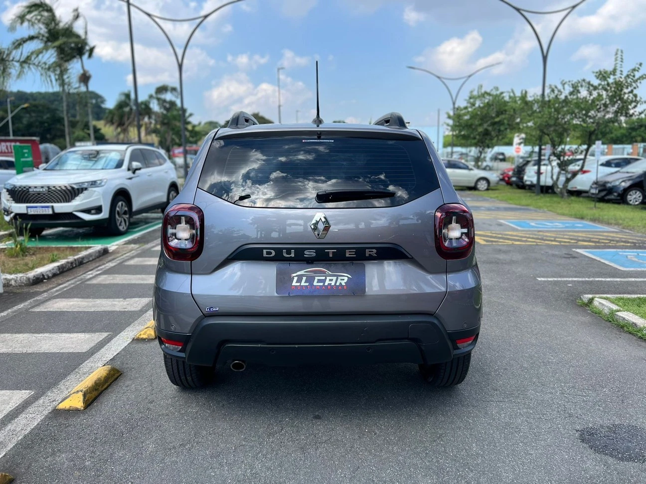 RENAULT DUSTER