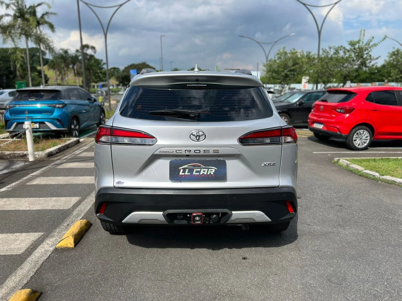 TOYOTA COROLLA CROSS