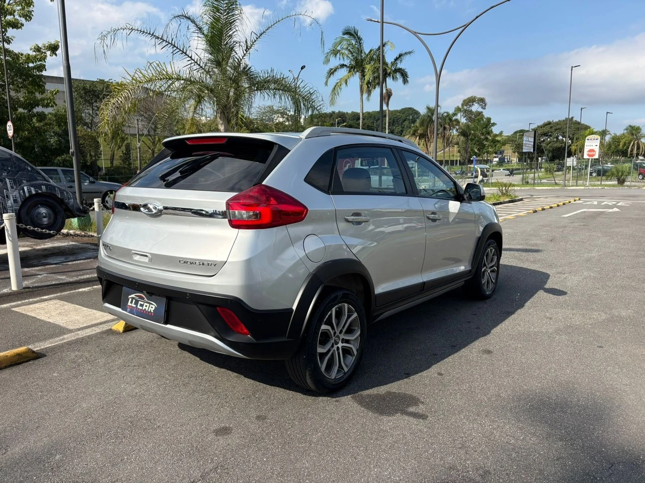 CHERY TIGGO 2