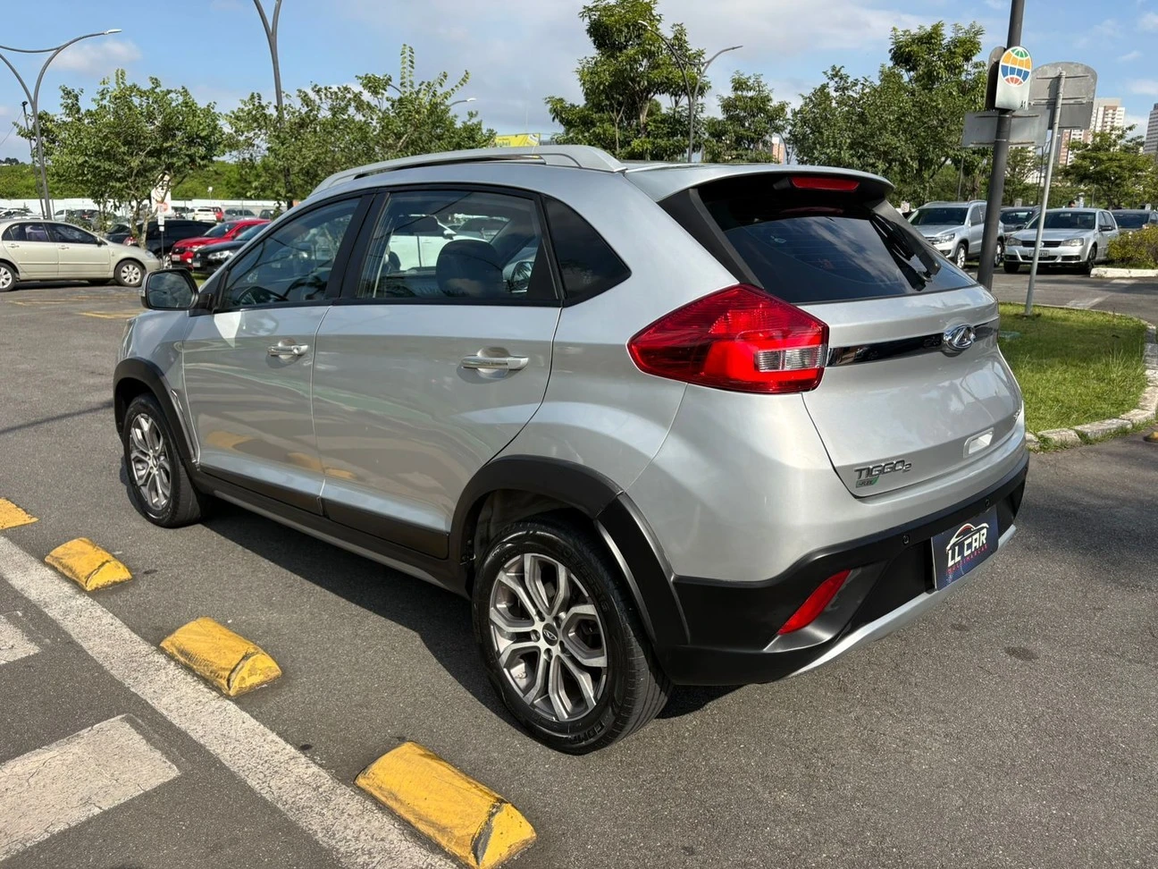 CHERY TIGGO 2