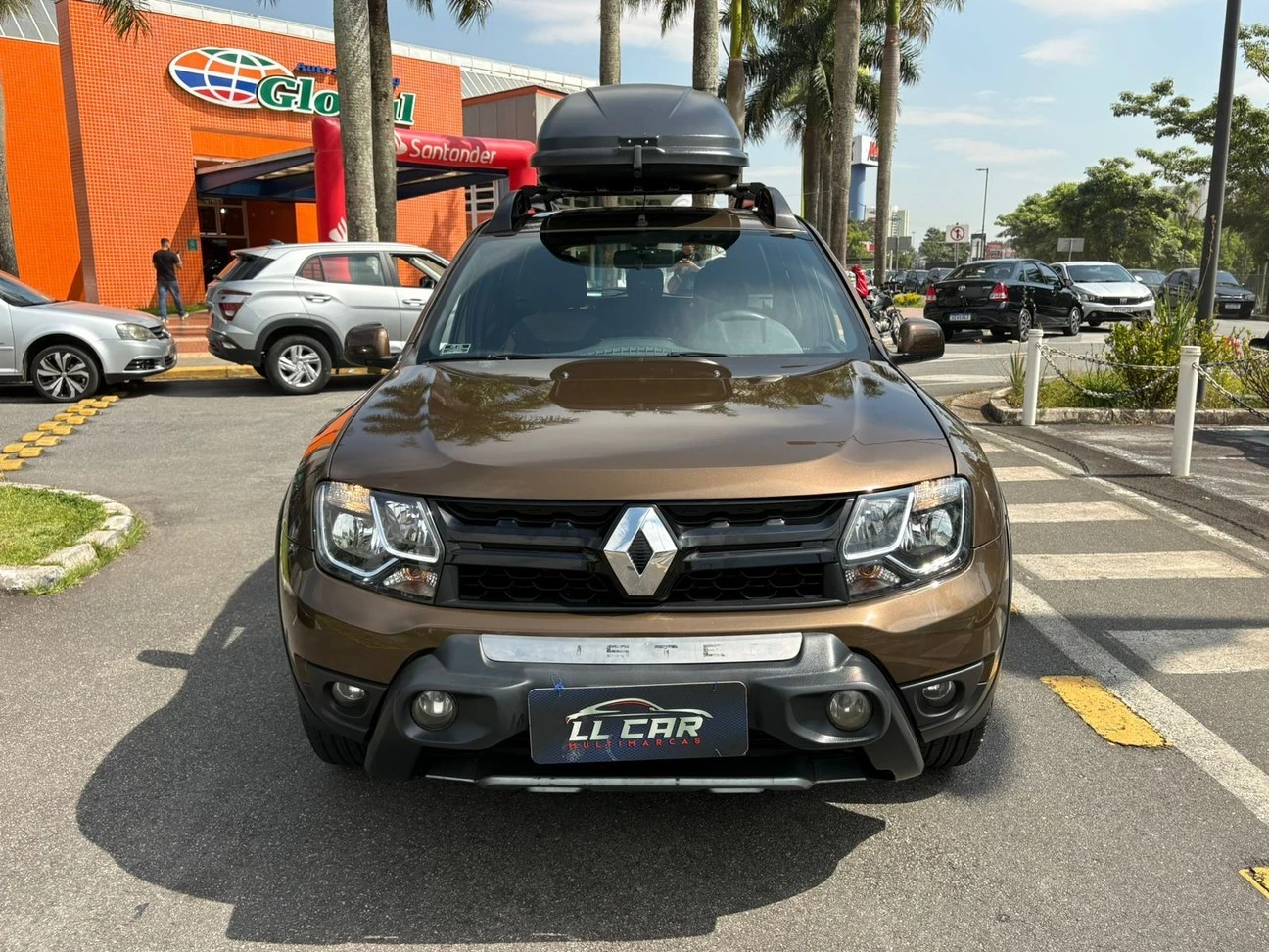 RENAULT DUSTER