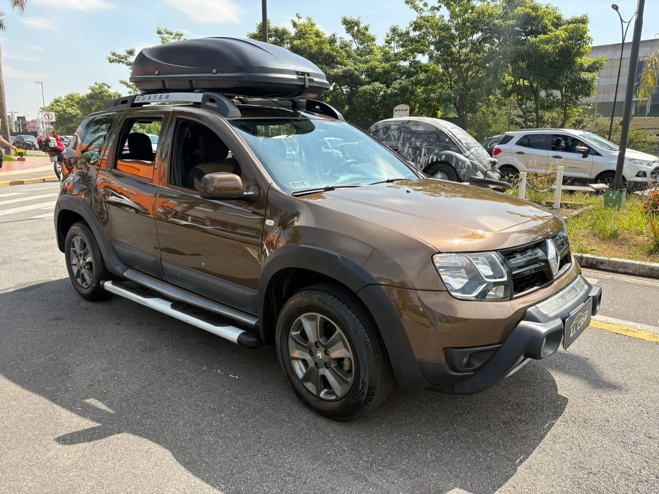 RENAULT DUSTER