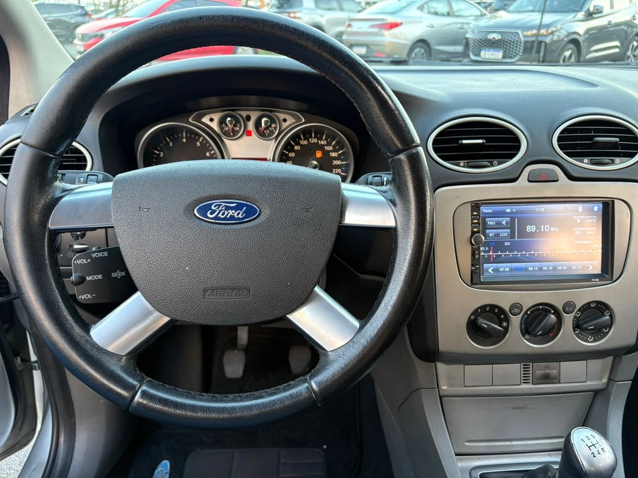 FORD FOCUS
