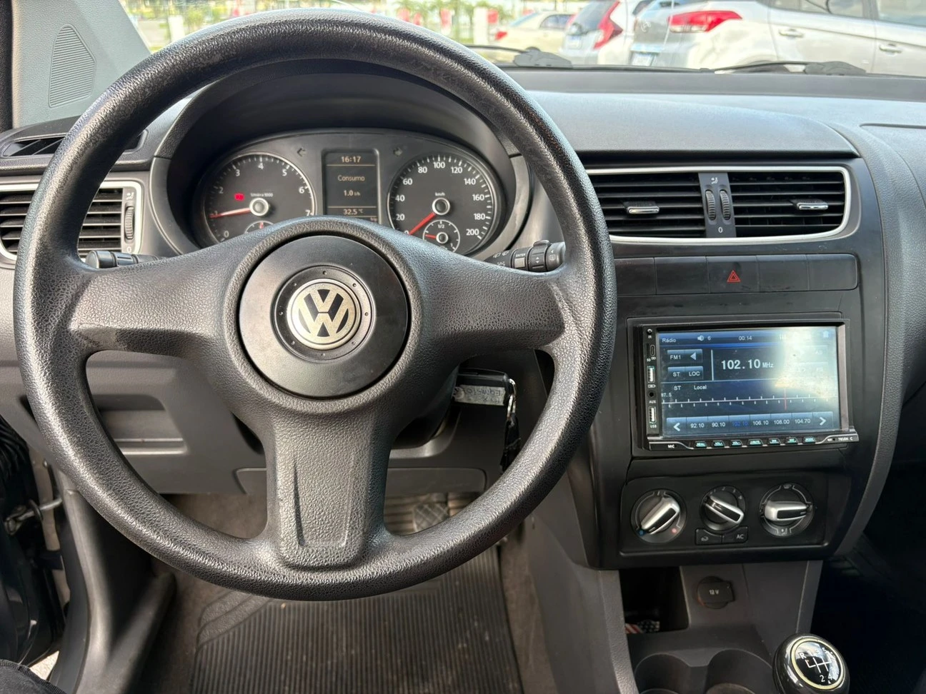 VOLKSWAGEN FOX