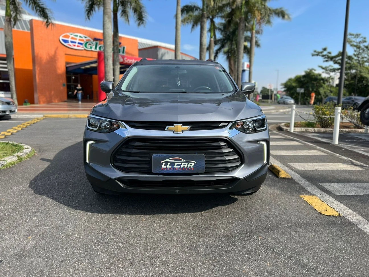 CHEVROLET TRACKER