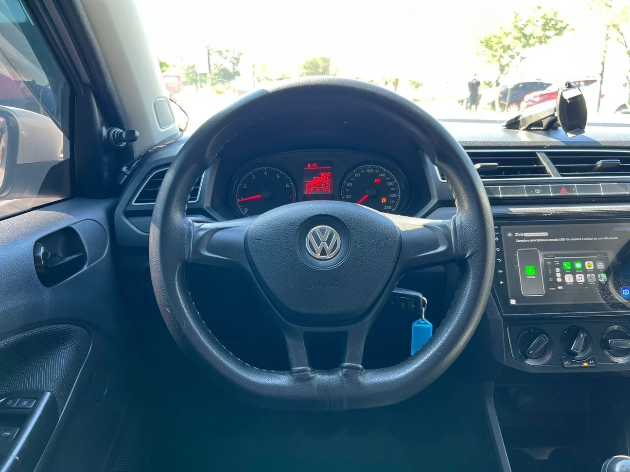 VOLKSWAGEN VOYAGE
