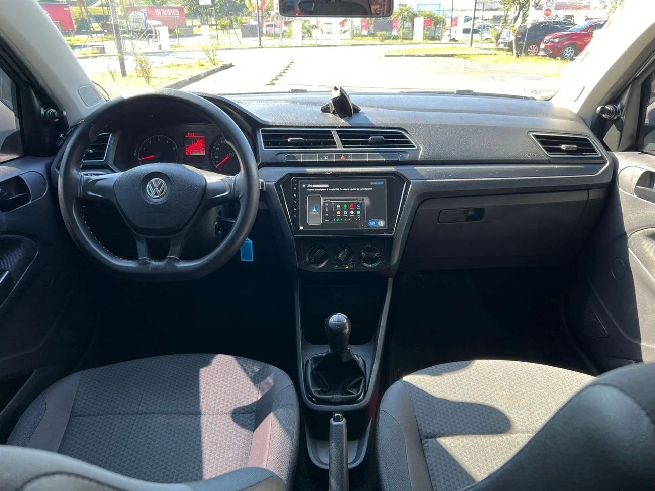 VOLKSWAGEN VOYAGE