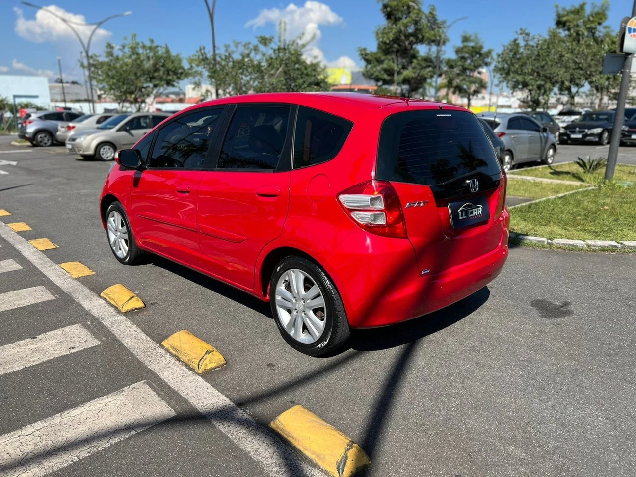 HONDA FIT