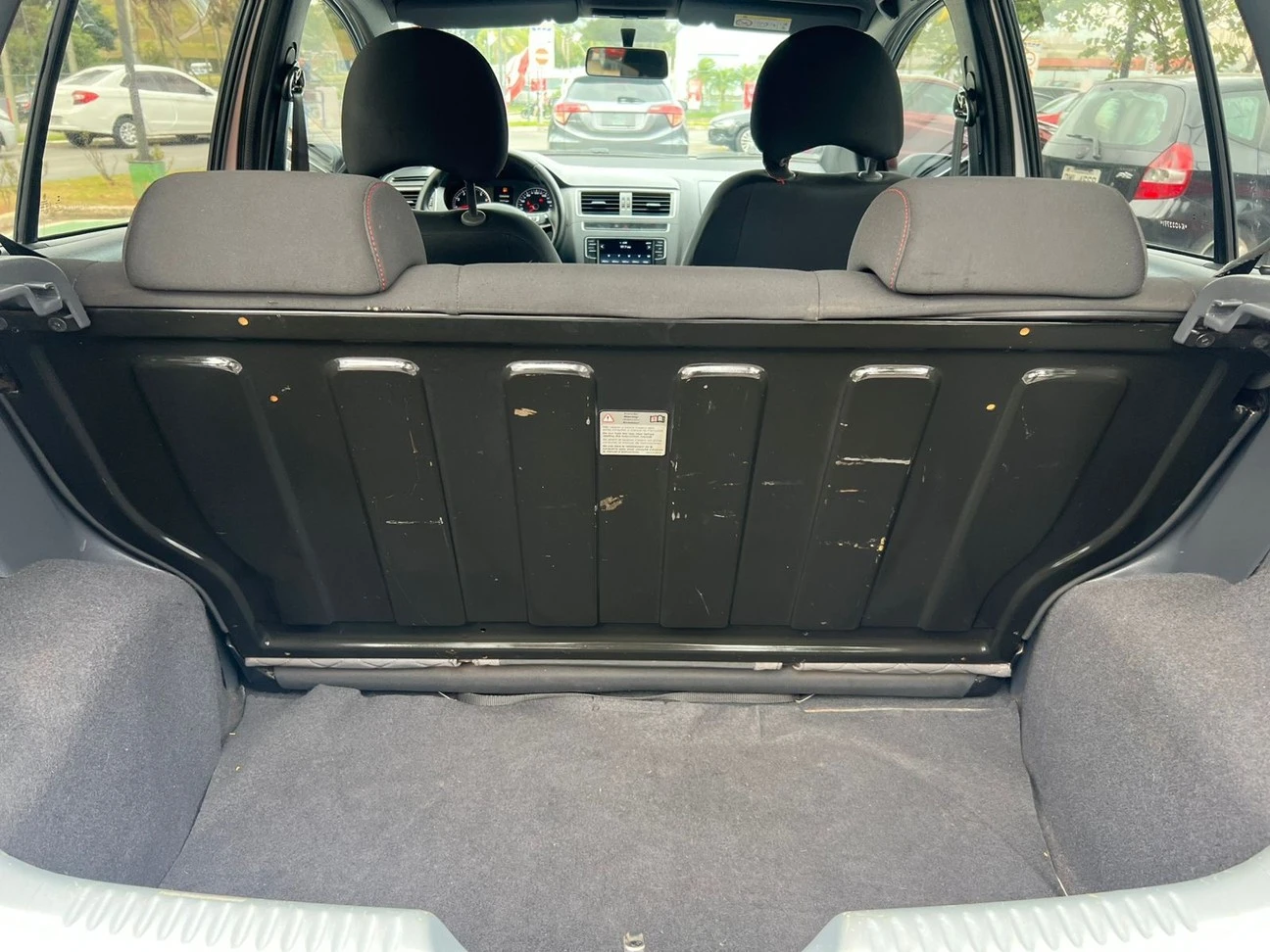 VOLKSWAGEN FOX