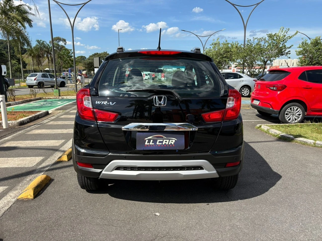 HONDA WR-V