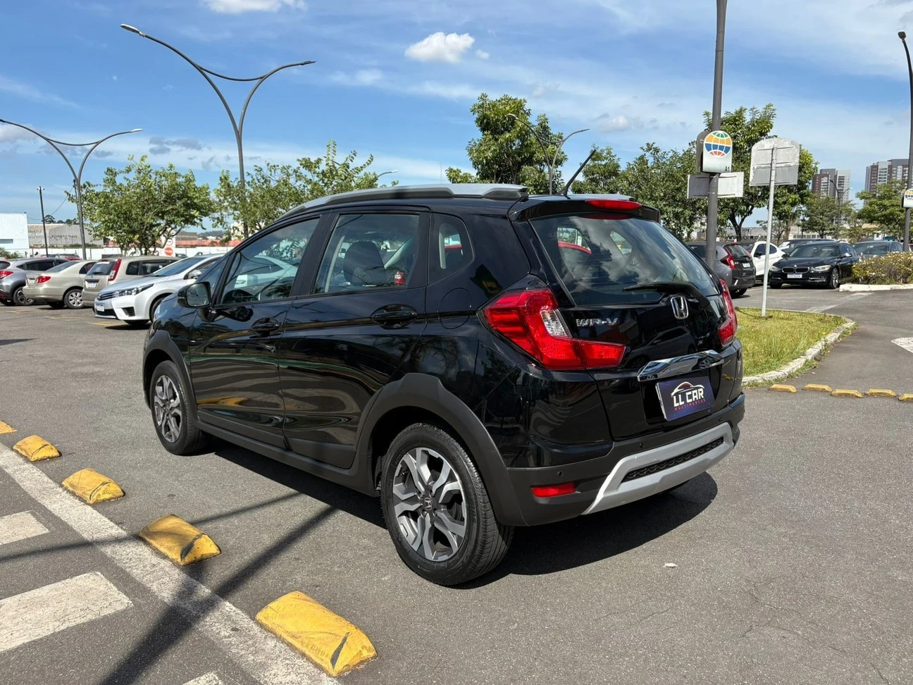 HONDA WR-V