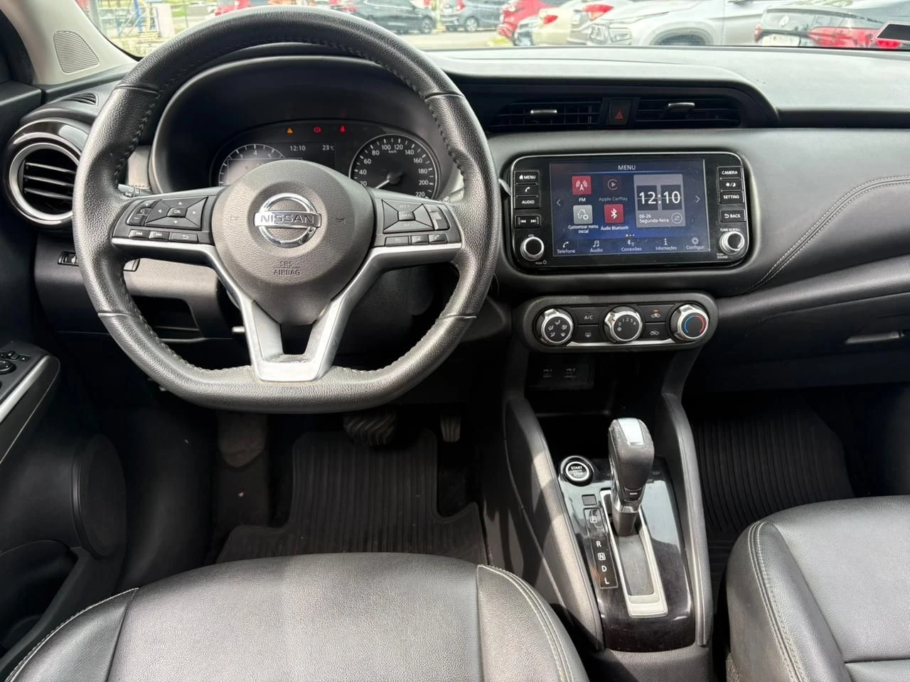 NISSAN KICKS