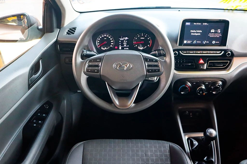 HYUNDAI HB20S