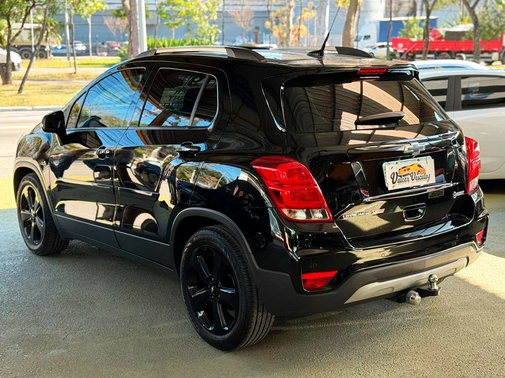 CHEVROLET TRACKER