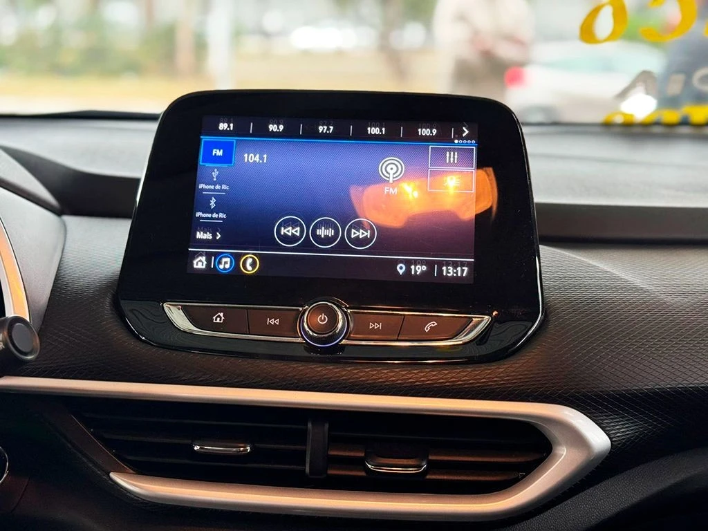 CHEVROLET TRACKER