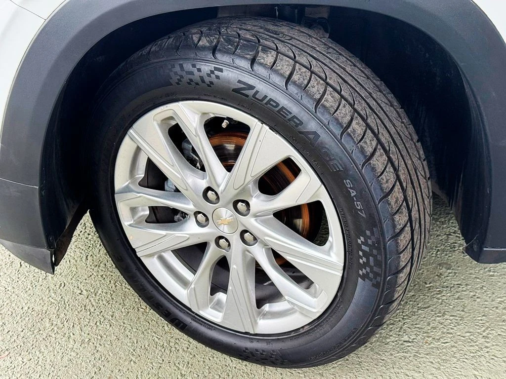 CHEVROLET TRACKER