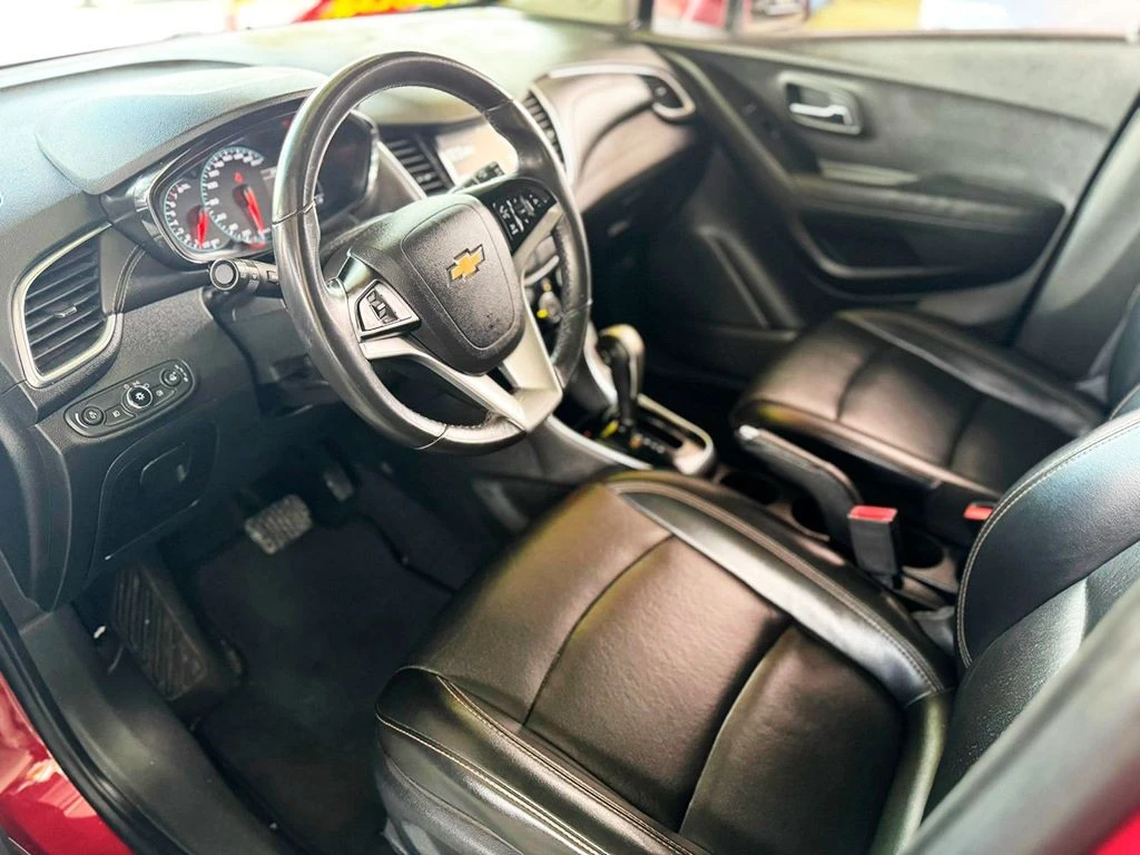 CHEVROLET TRACKER