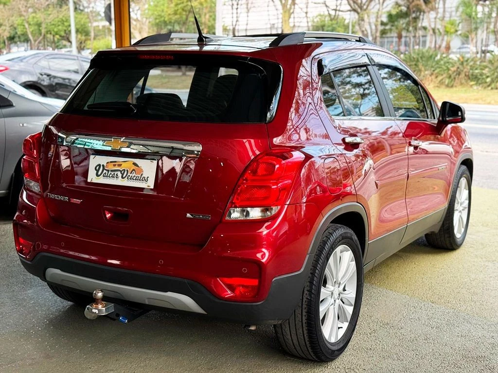 CHEVROLET TRACKER