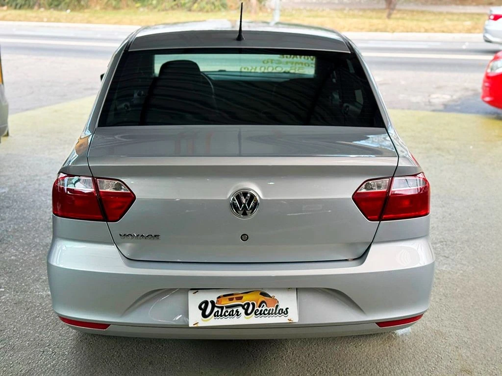 VOLKSWAGEN VOYAGE
