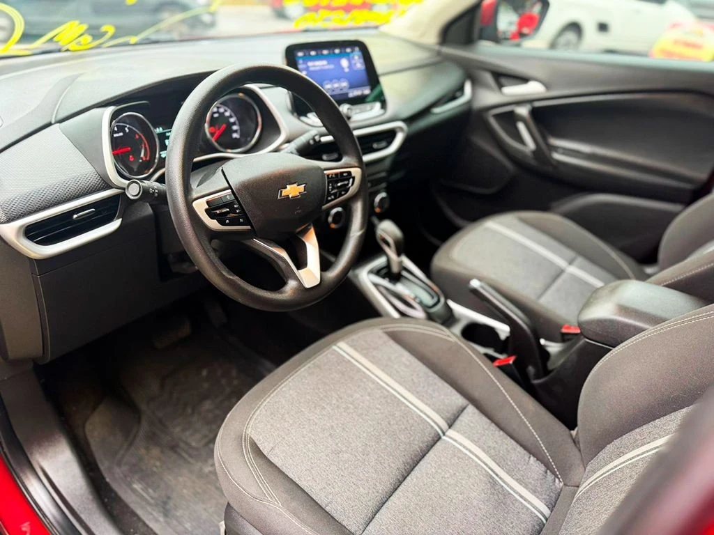 CHEVROLET TRACKER