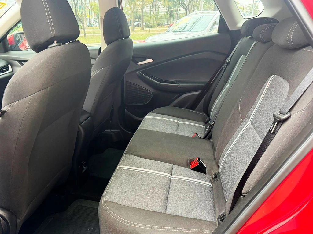CHEVROLET TRACKER