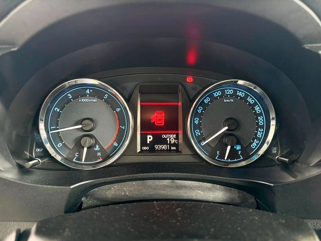TOYOTA COROLLA