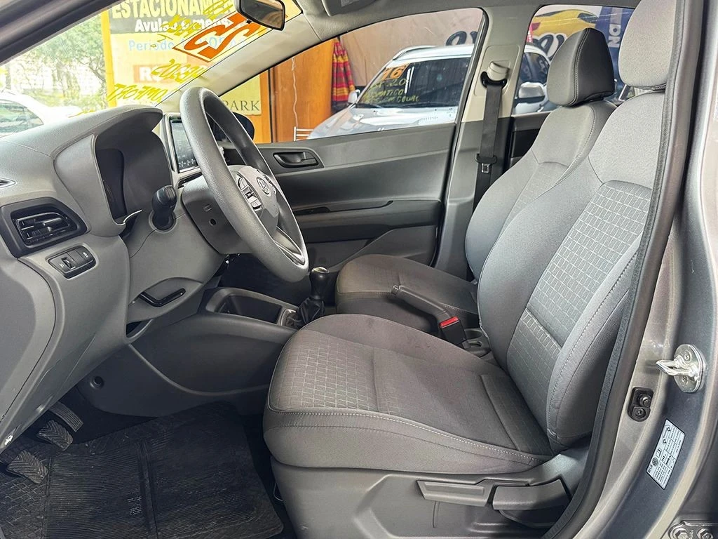 HYUNDAI HB20S