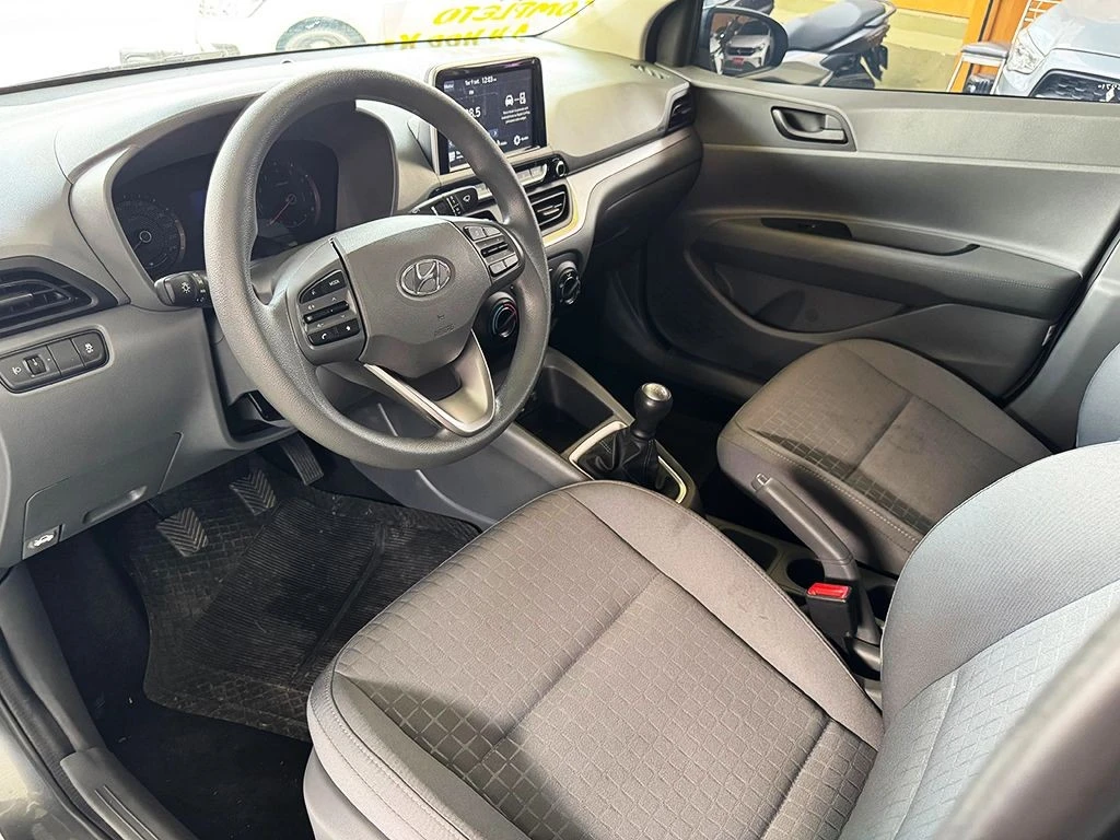 HYUNDAI HB20S