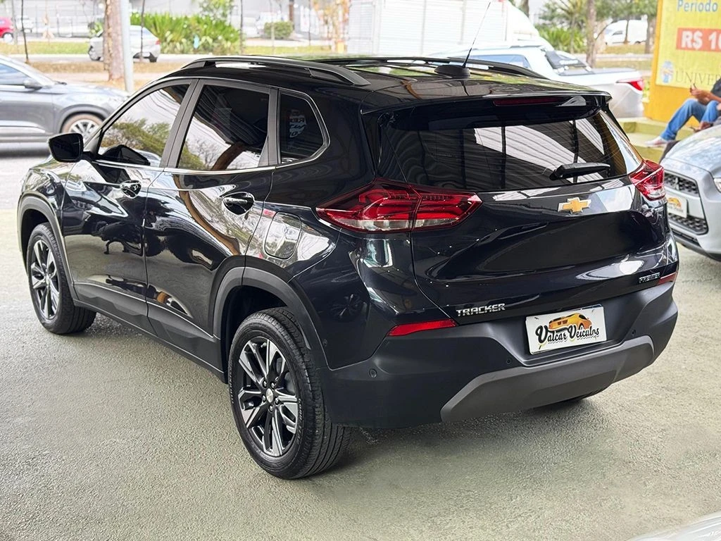 CHEVROLET TRACKER