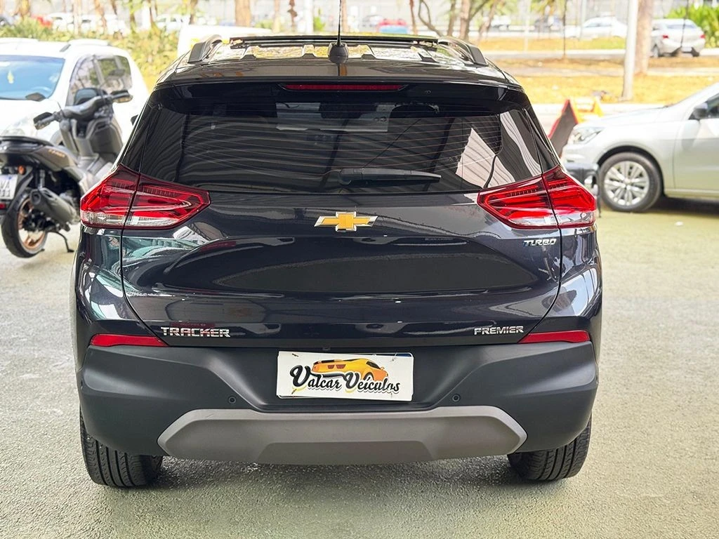 CHEVROLET TRACKER