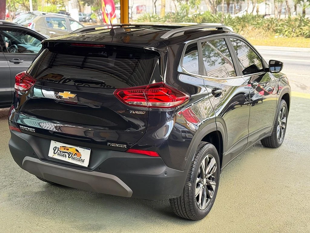 CHEVROLET TRACKER