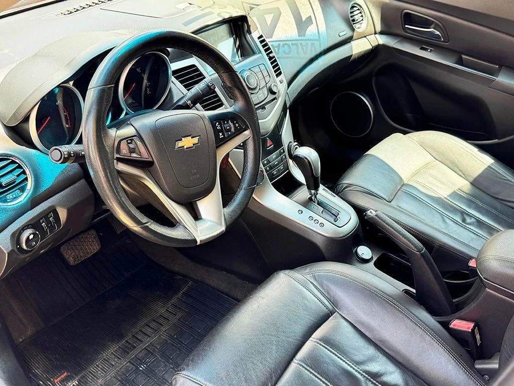 CHEVROLET CRUZE