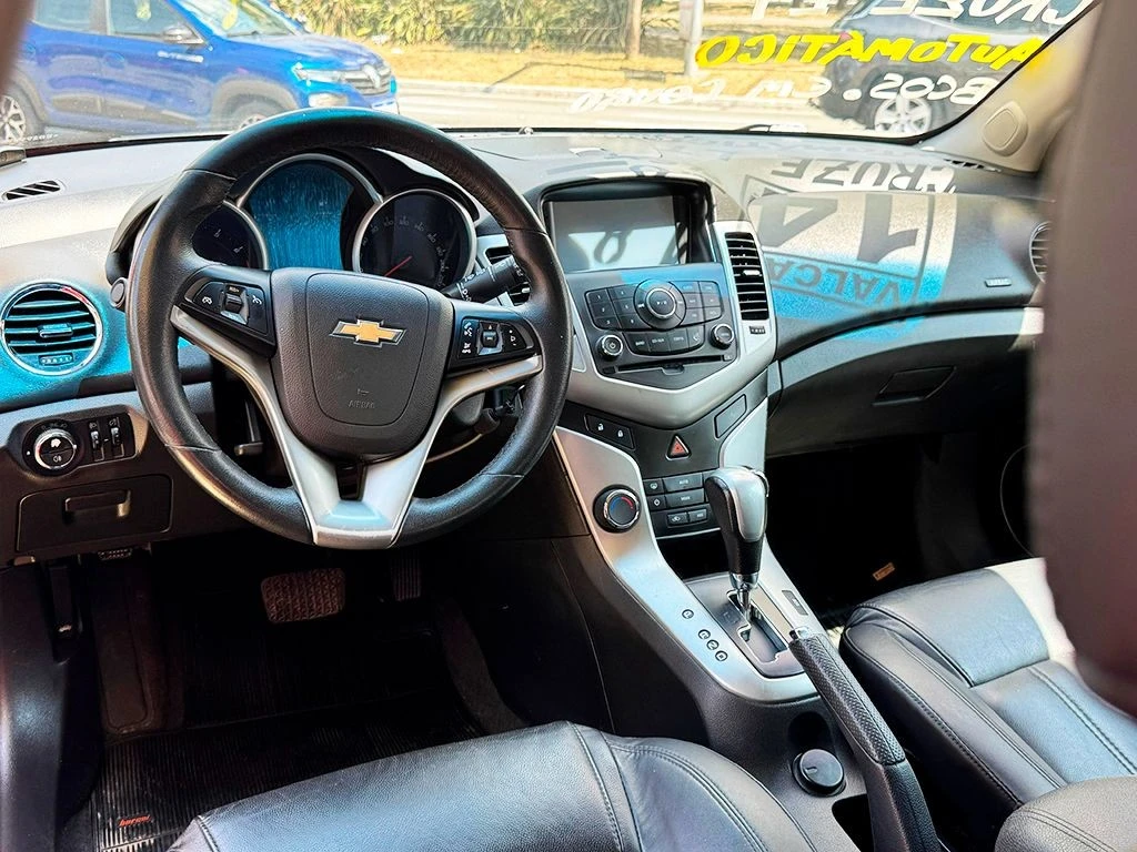 CHEVROLET CRUZE