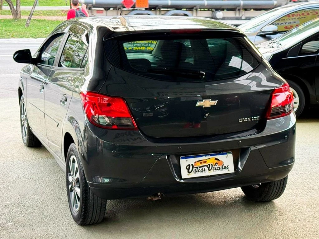 CHEVROLET ONIX