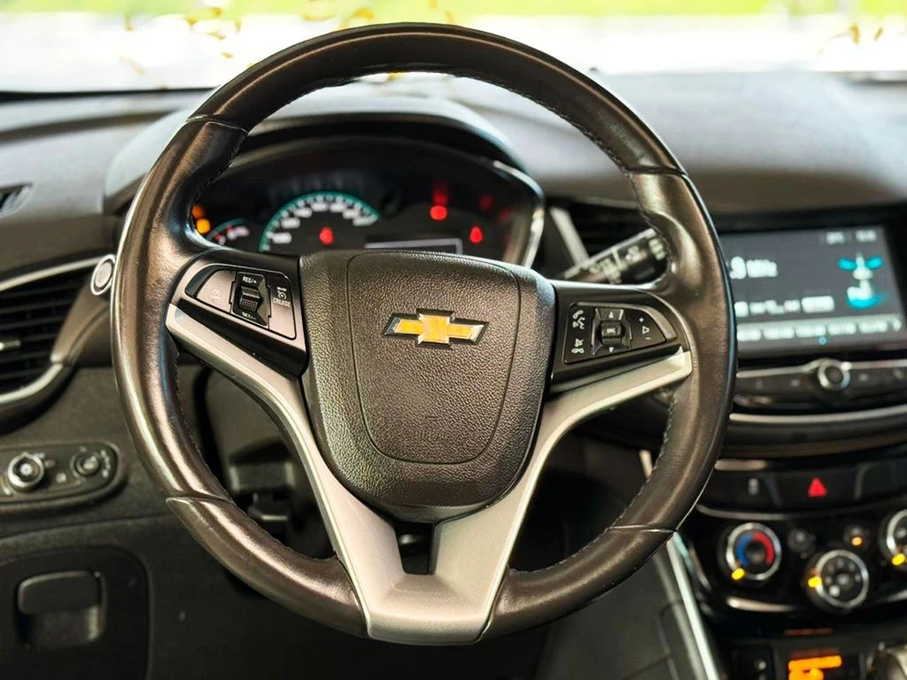 CHEVROLET TRACKER