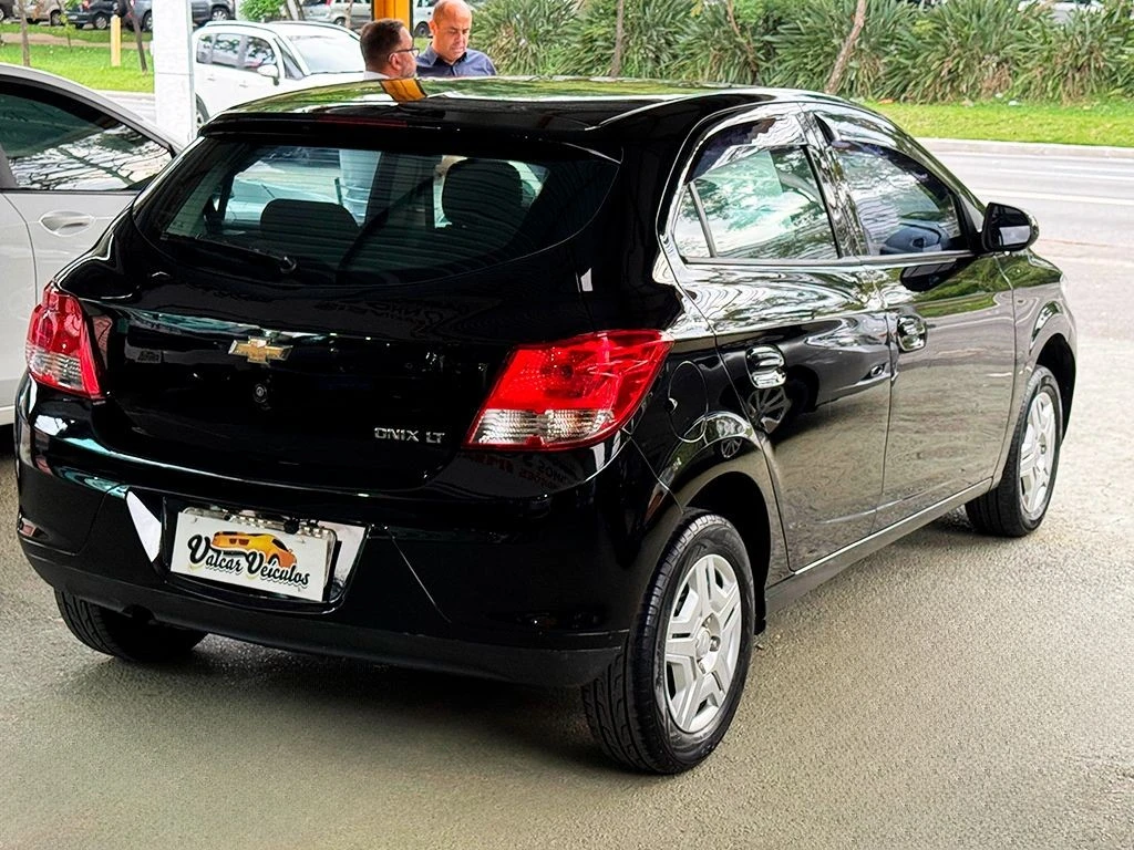 CHEVROLET ONIX