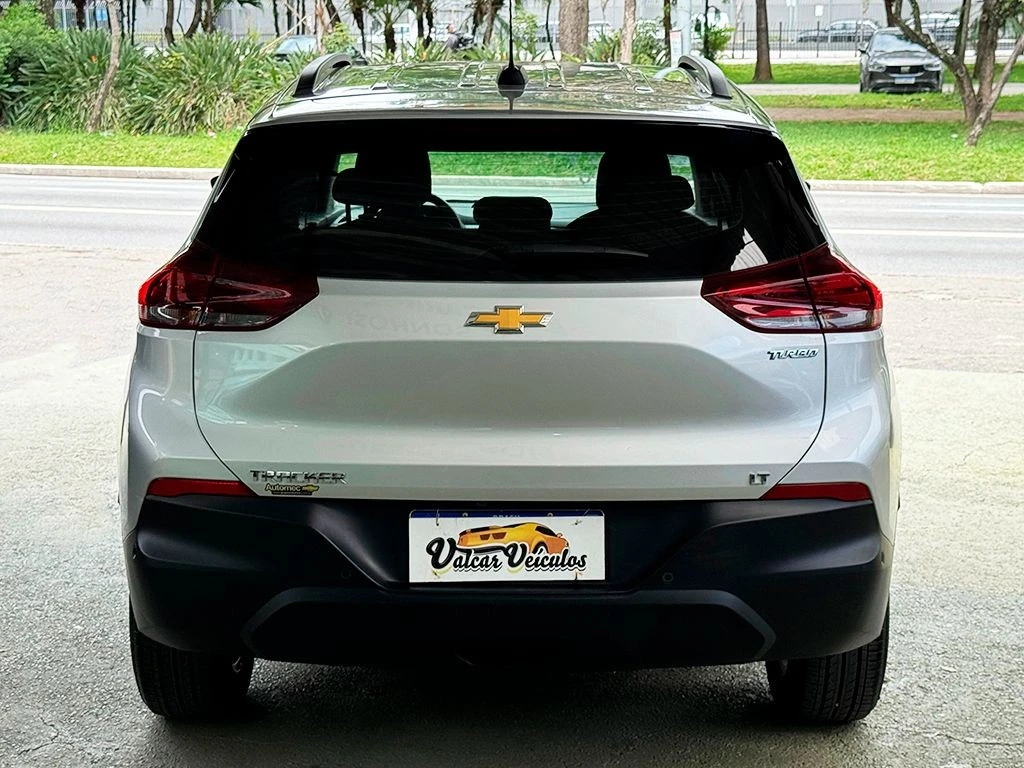 CHEVROLET TRACKER