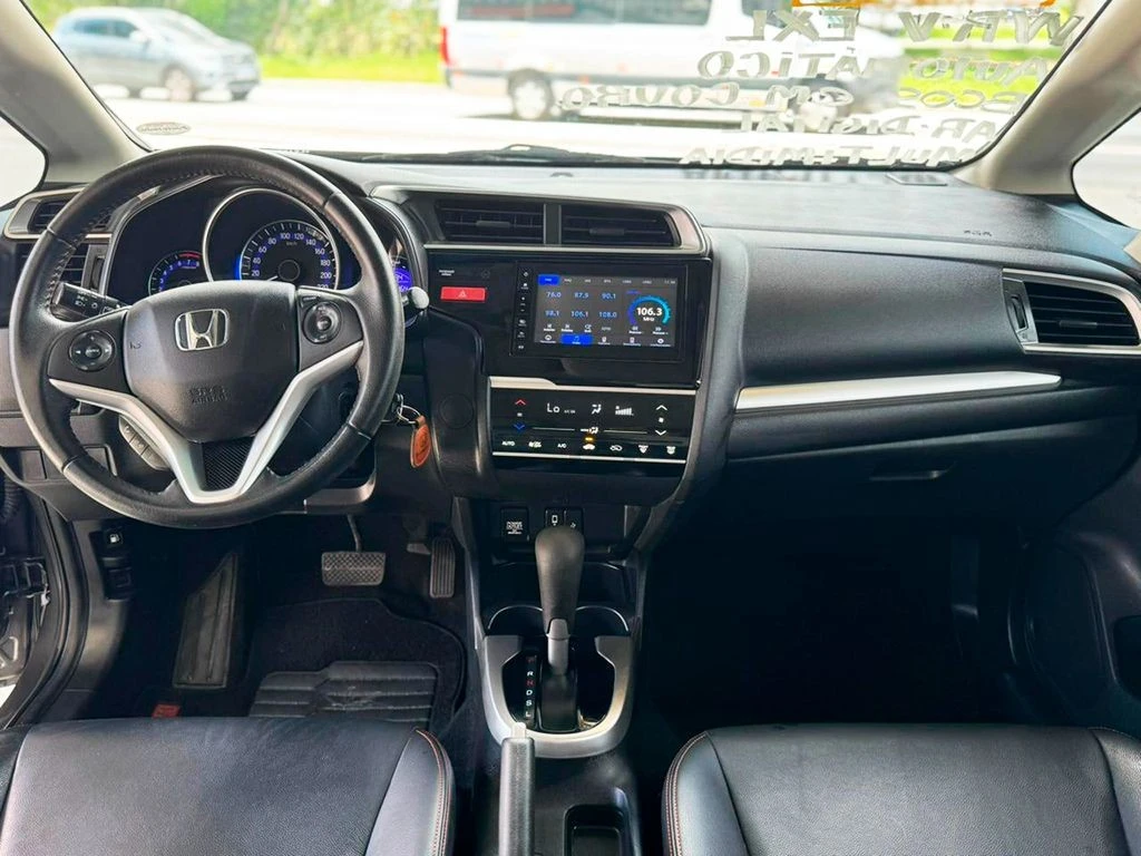 HONDA WR-V