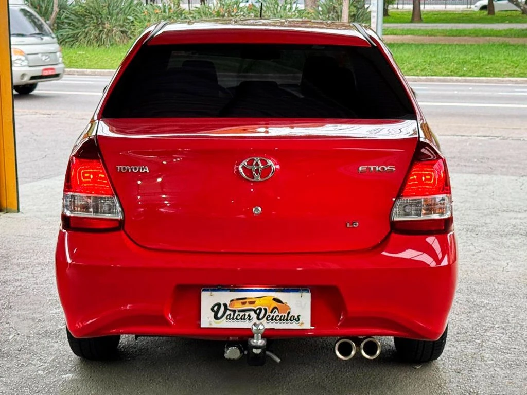 TOYOTA ETIOS