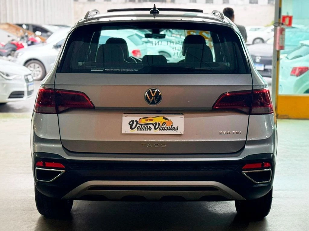 VOLKSWAGEN TAOS