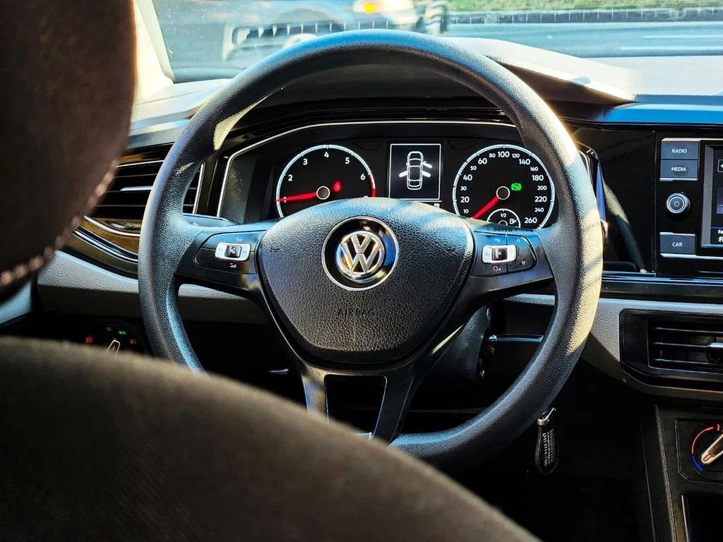 VOLKSWAGEN VIRTUS