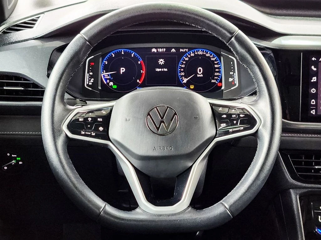 VOLKSWAGEN TAOS