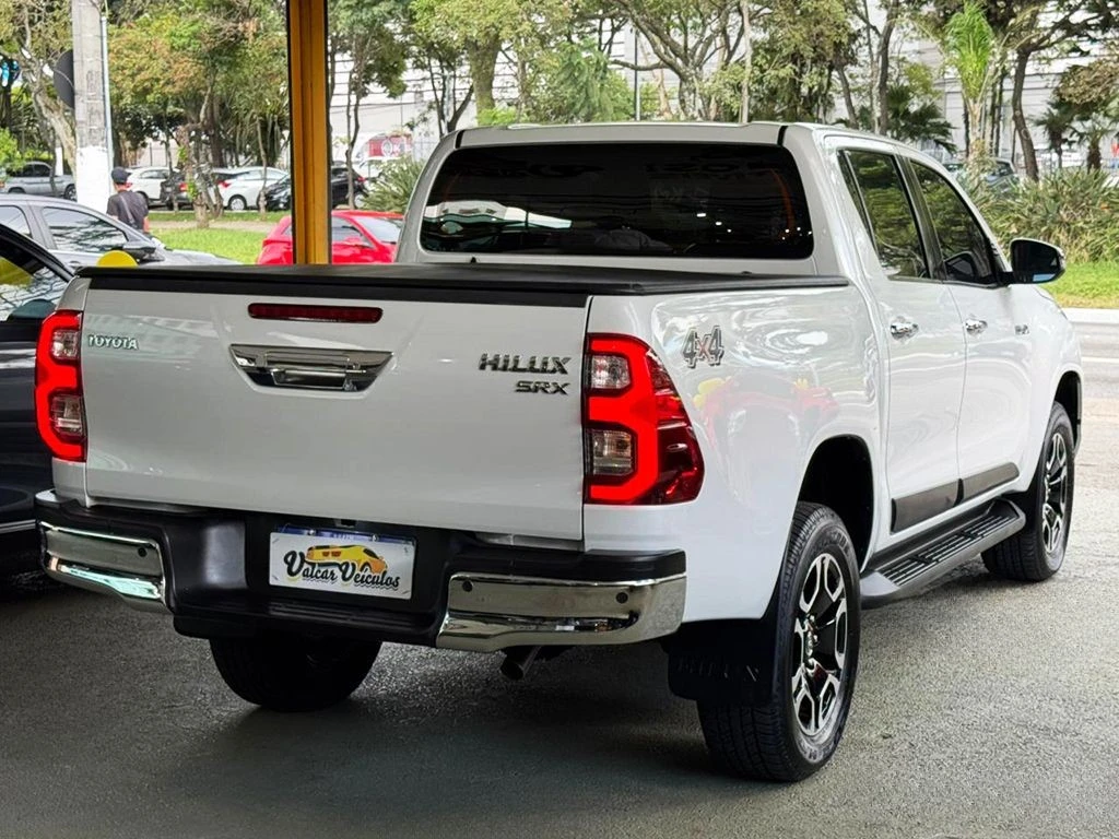 TOYOTA/HILUX 2.8 D 4D TURBO CD SRX 4X4 2024