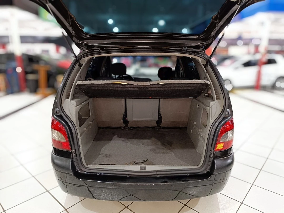 RENAULT SCENIC