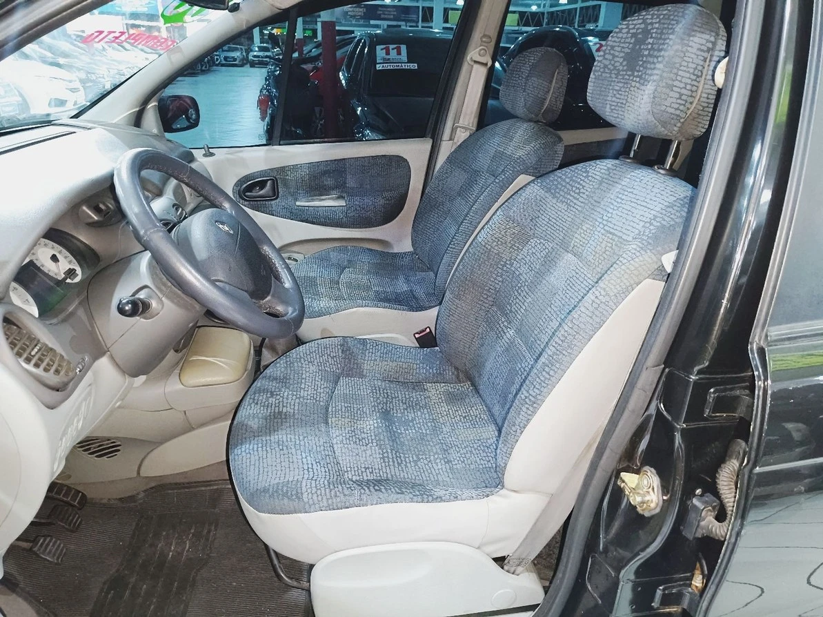 RENAULT SCENIC