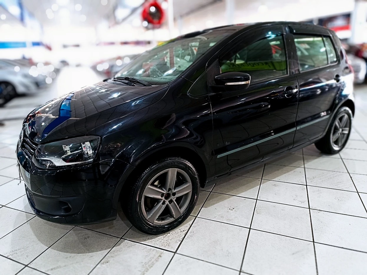 VOLKSWAGEN FOX