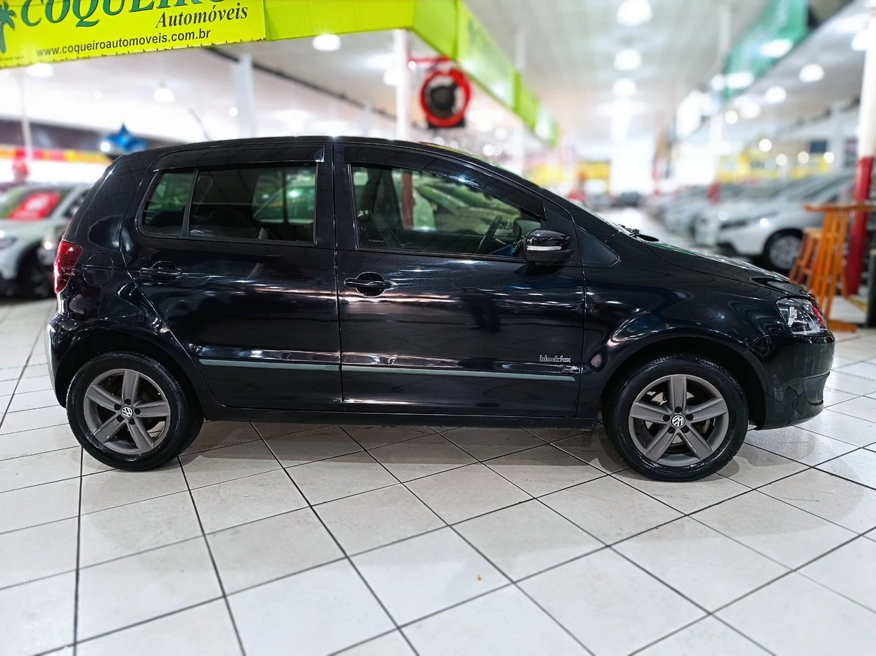 VOLKSWAGEN FOX