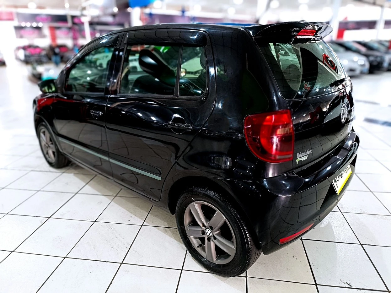 VOLKSWAGEN FOX